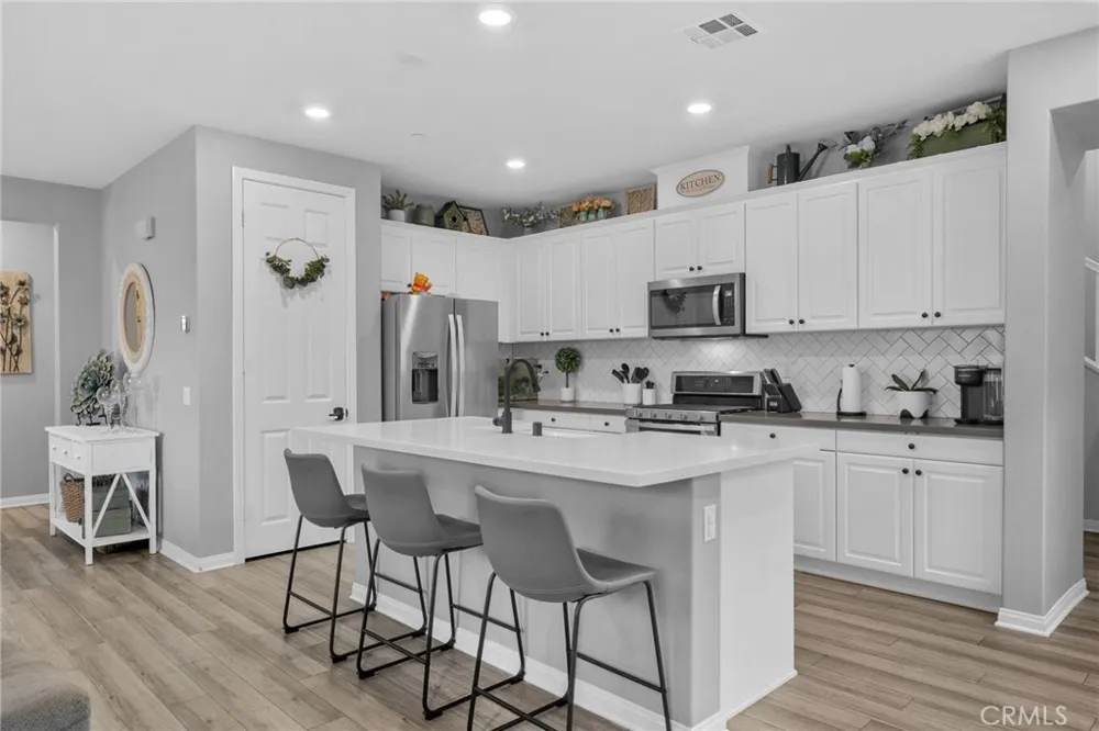 7155 Citrus #134 Fontana, CA 92336
