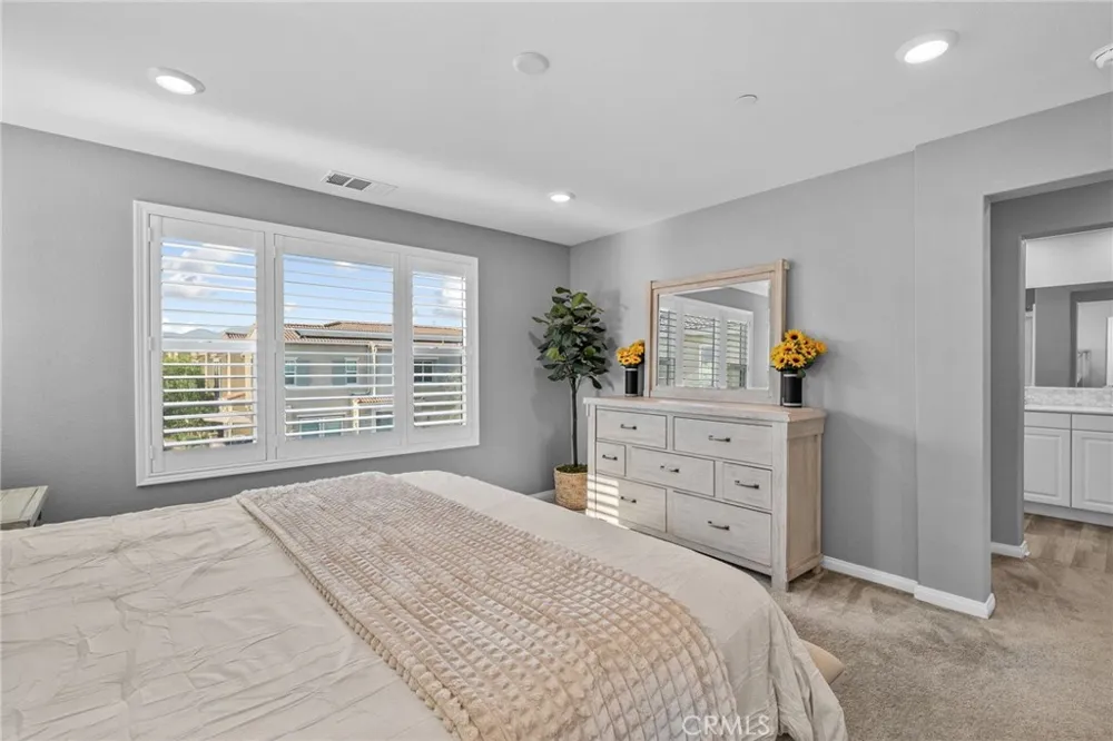 7155 Citrus #134 Fontana, CA 92336