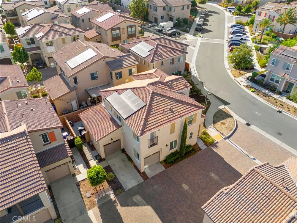 7155 Citrus #134 Fontana, CA 92336
