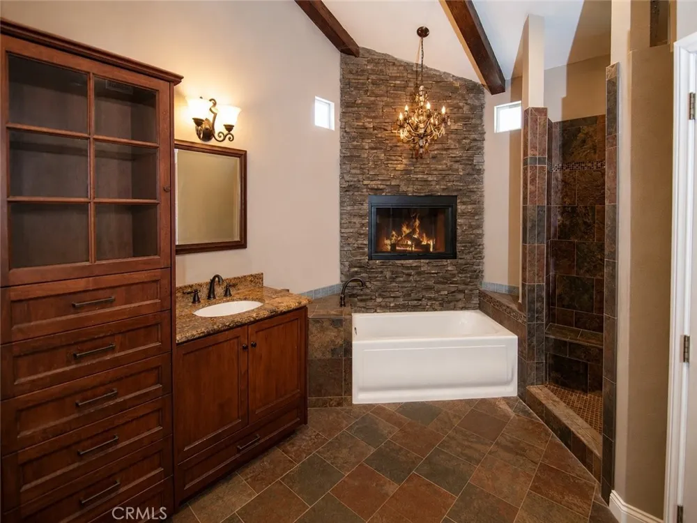 36268 Highland Ave Yucaipa, CA 92399