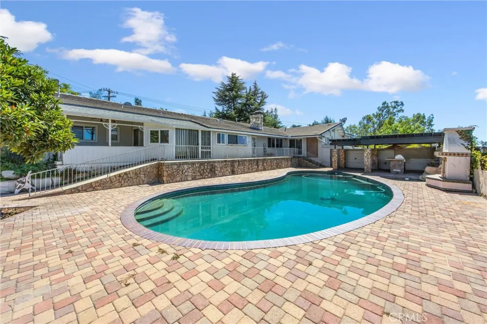 36268 Highland Ave Yucaipa, CA 92399