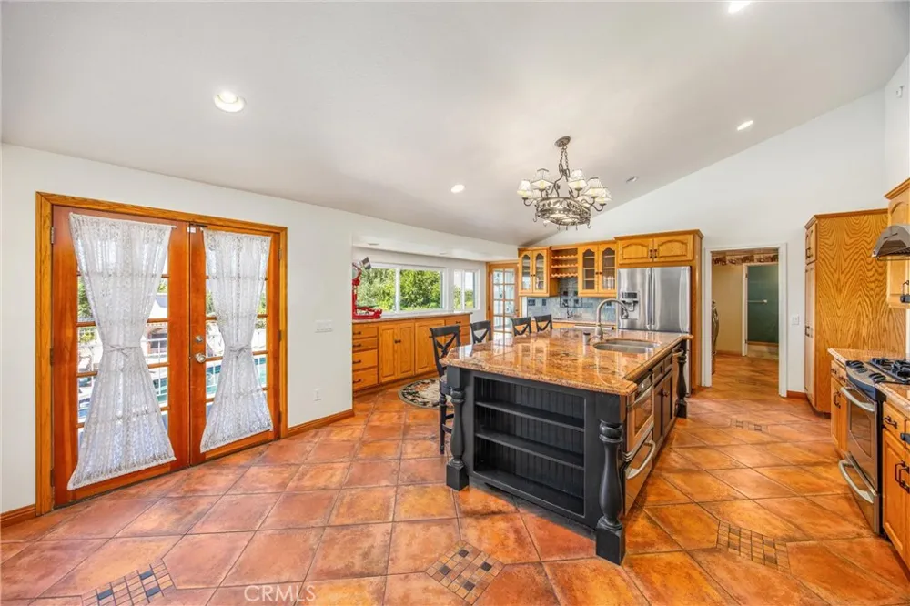 36268 Highland Ave Yucaipa, CA 92399