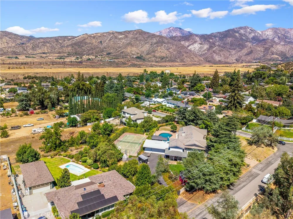36268 Highland Ave Yucaipa, CA 92399