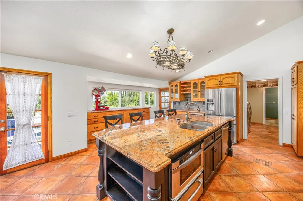 36268 Highland Ave Yucaipa, CA 92399