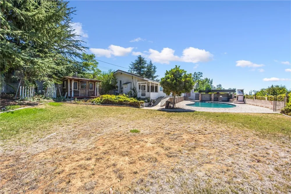 36268 Highland Ave Yucaipa, CA 92399