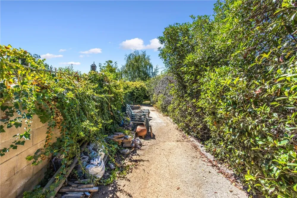 36268 Highland Ave Yucaipa, CA 92399