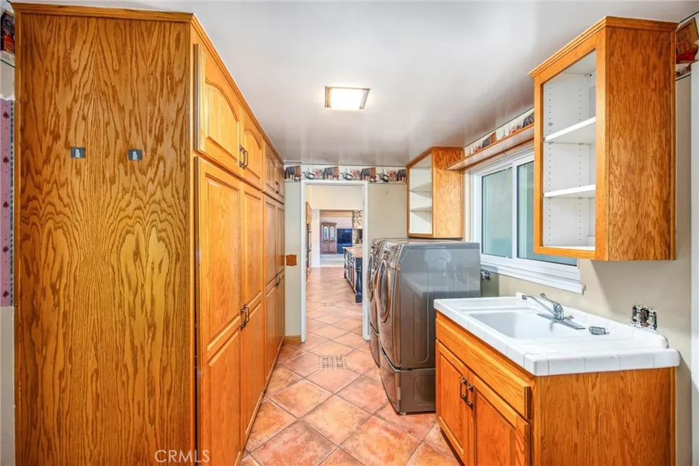36268 Highland Ave Yucaipa, CA 92399