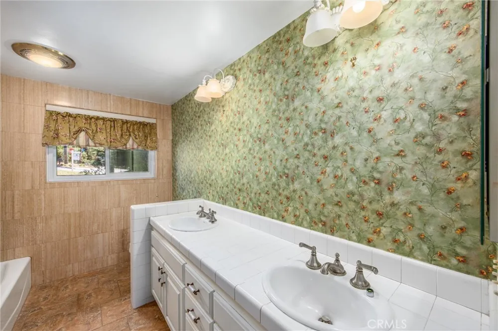 36268 Highland Ave Yucaipa, CA 92399