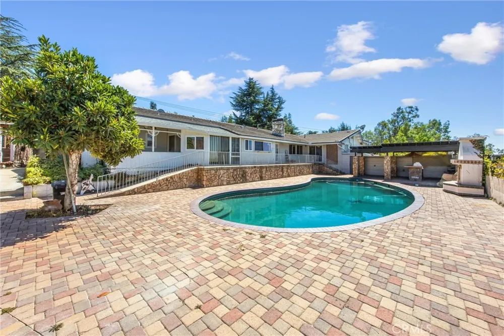 36268 Highland Ave Yucaipa, CA 92399