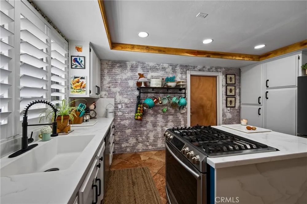34336 Pecan Ave Yucaipa, CA 92399