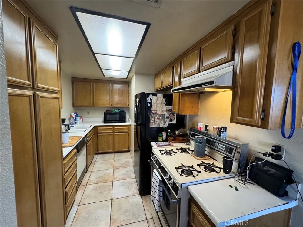2170 Aspenwood Court San Bernardino, CA 92404