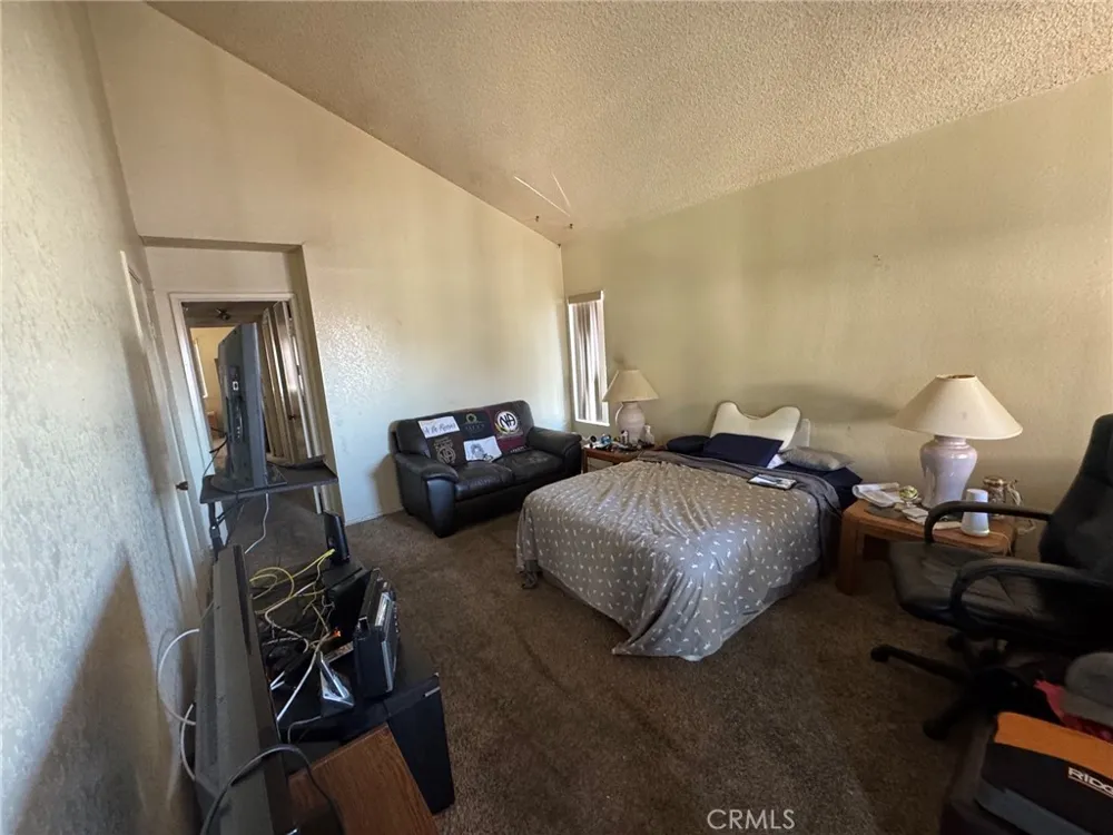 2170 Aspenwood Court San Bernardino, CA 92404