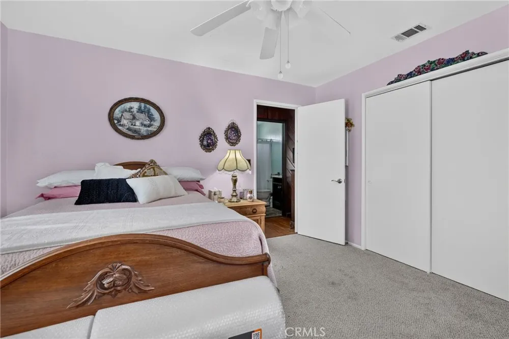 1127 Yukon Lake Arrowhead, CA 92352