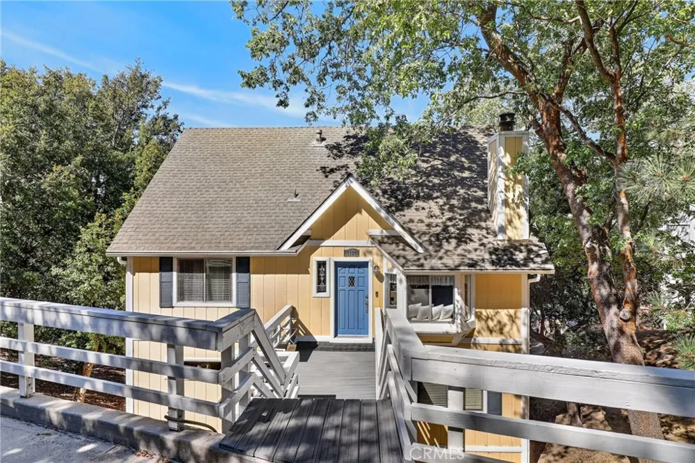 1127 Yukon Lake Arrowhead, CA 92352