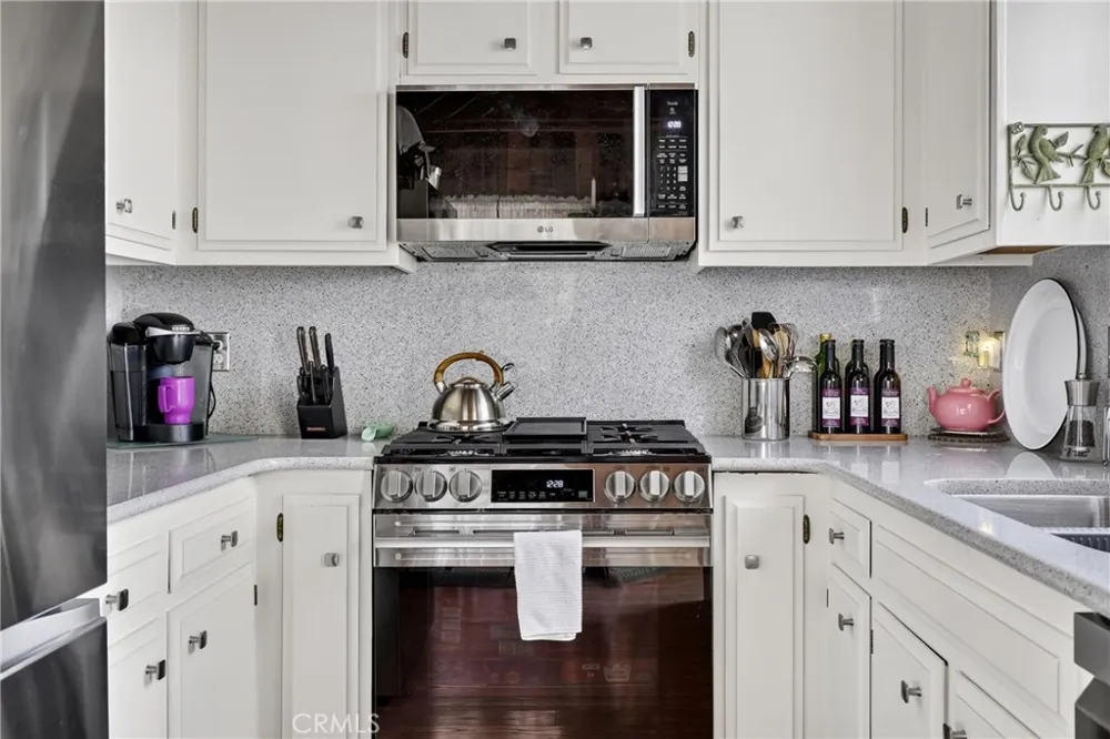 1127 Yukon Lake Arrowhead, CA 92352