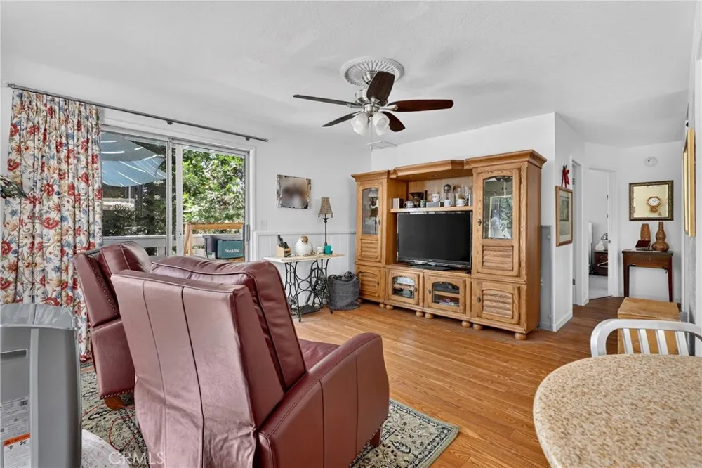1127 Yukon Lake Arrowhead, CA 92352