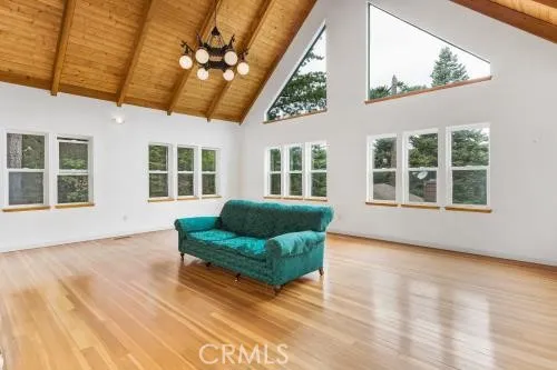 6130 Spruce Angelus Oaks, CA 92305