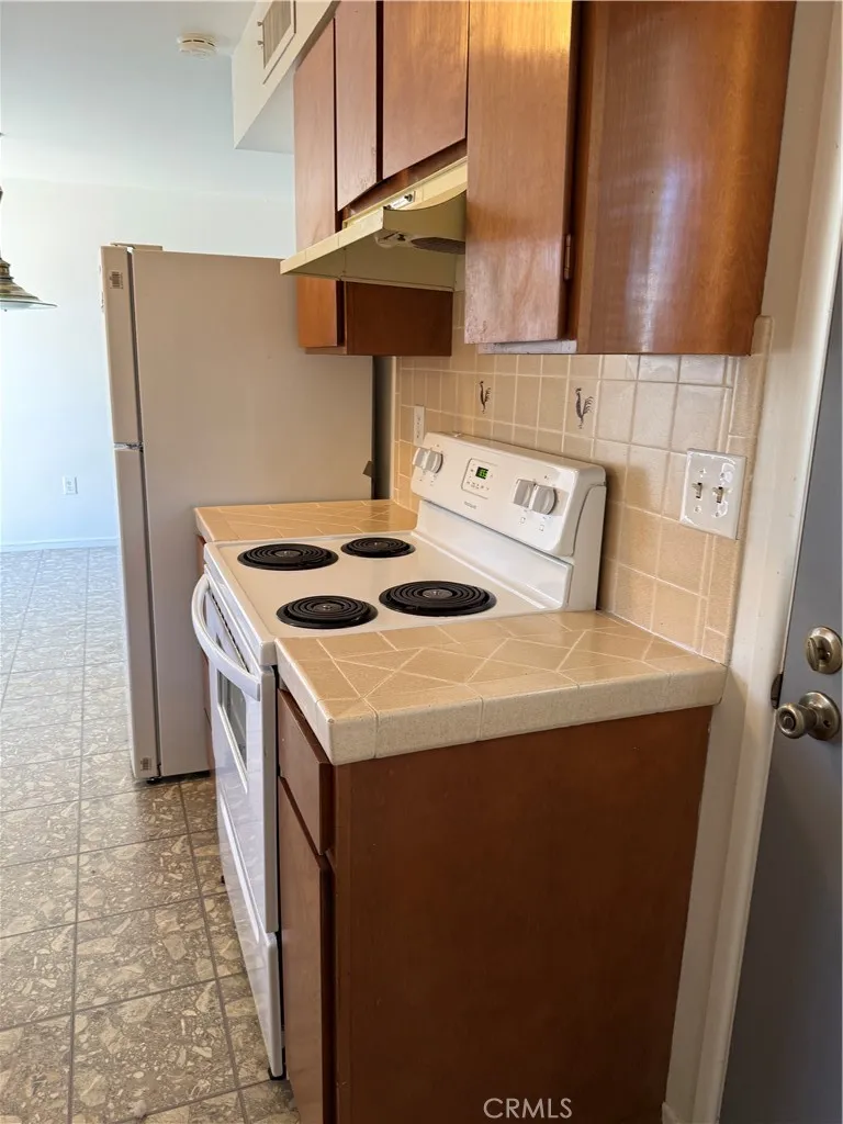 28906 W Worcester Menifee, CA 92586