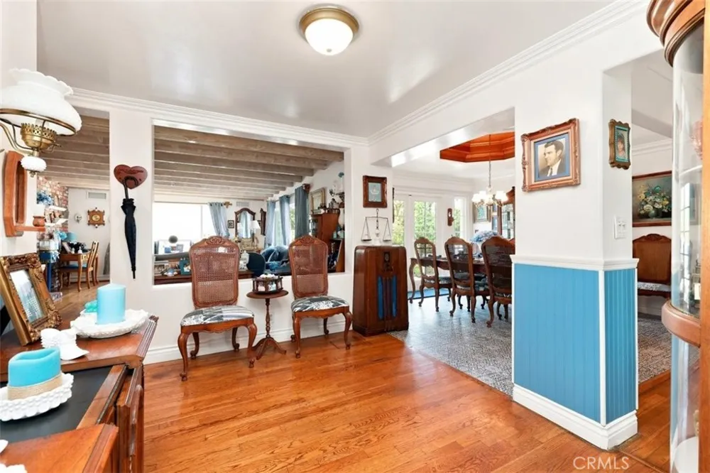 21264 E Terry Covina, CA 91724