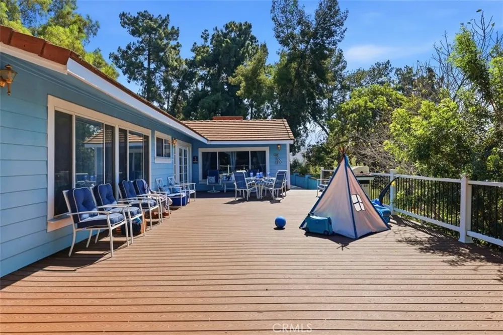 21264 E Terry Covina, CA 91724