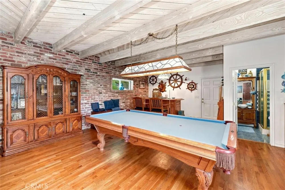 21264 E Terry Covina, CA 91724