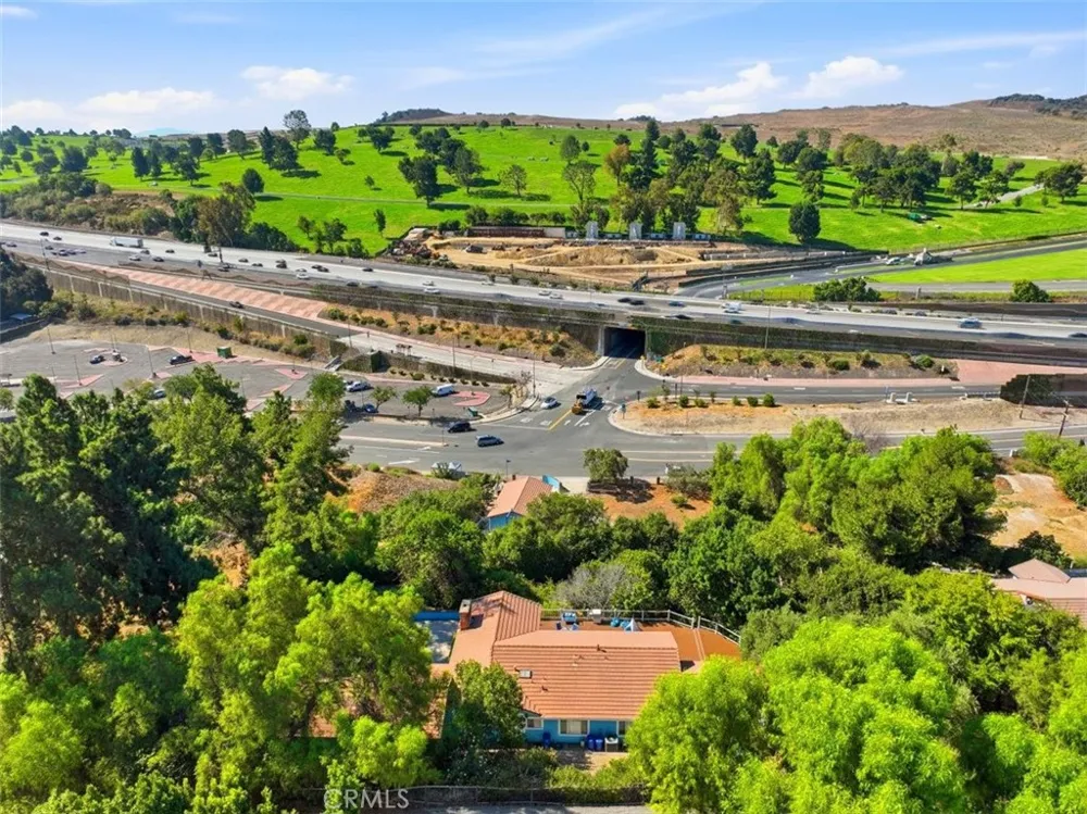 21264 E Terry Covina, CA 91724