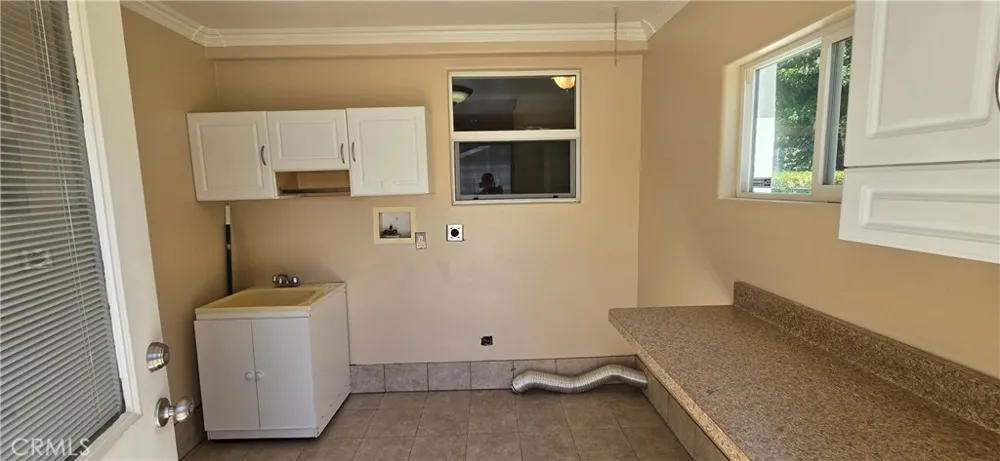 3550 Washington Street Riverside, CA 92504