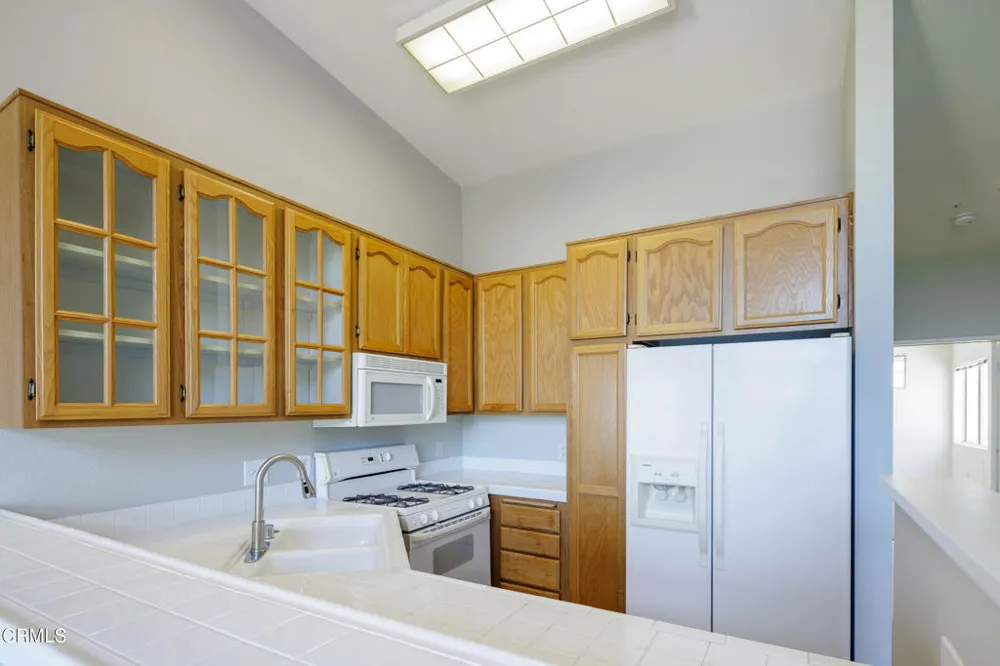 2913 Antonio Drive #306 Camarillo, CA 93010