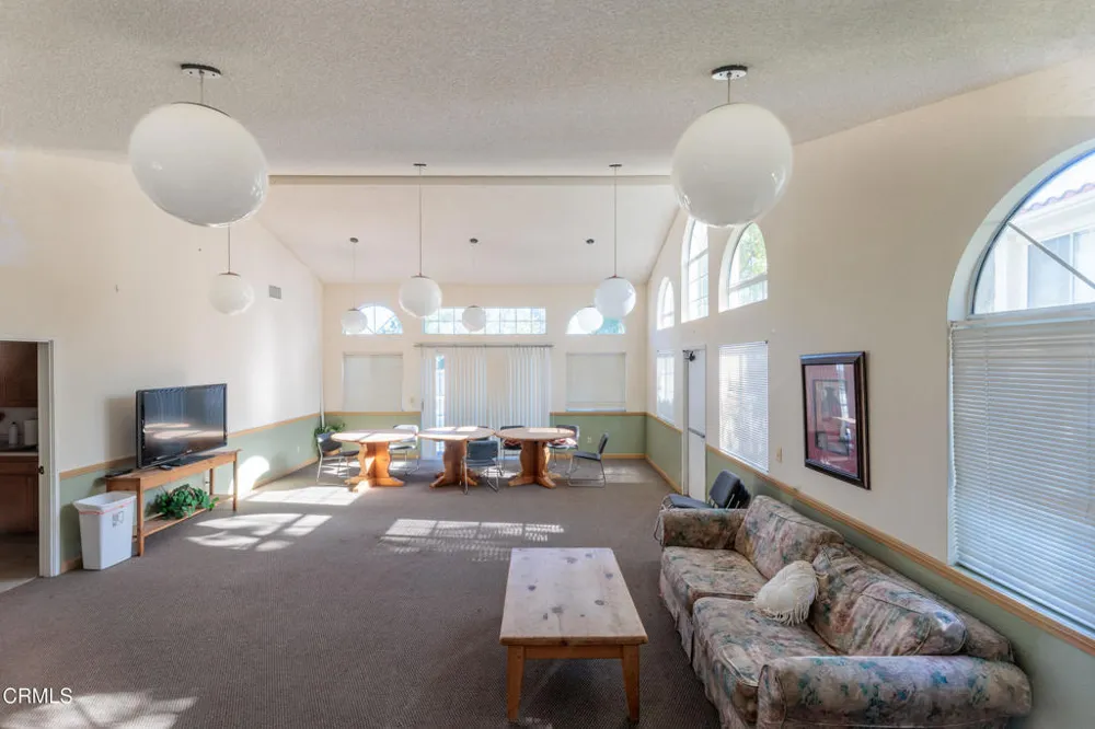 2913 Antonio Drive #306 Camarillo, CA 93010