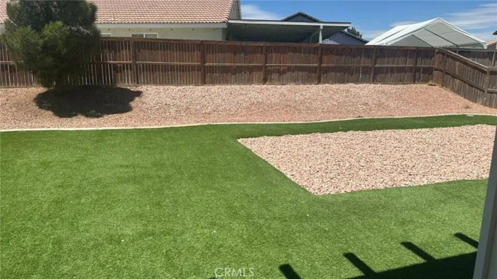 14760 Sandstone Adelanto, CA 92301