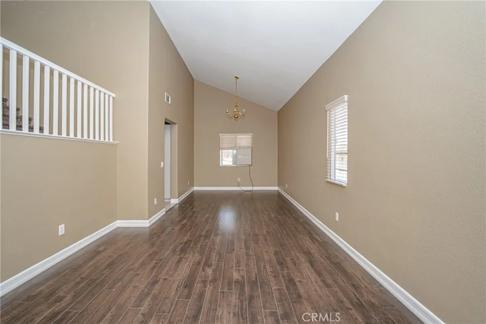 14760 Sandstone Adelanto, CA 92301