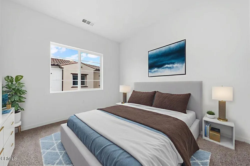 533 Via Vallarta Camarillo, CA 93012