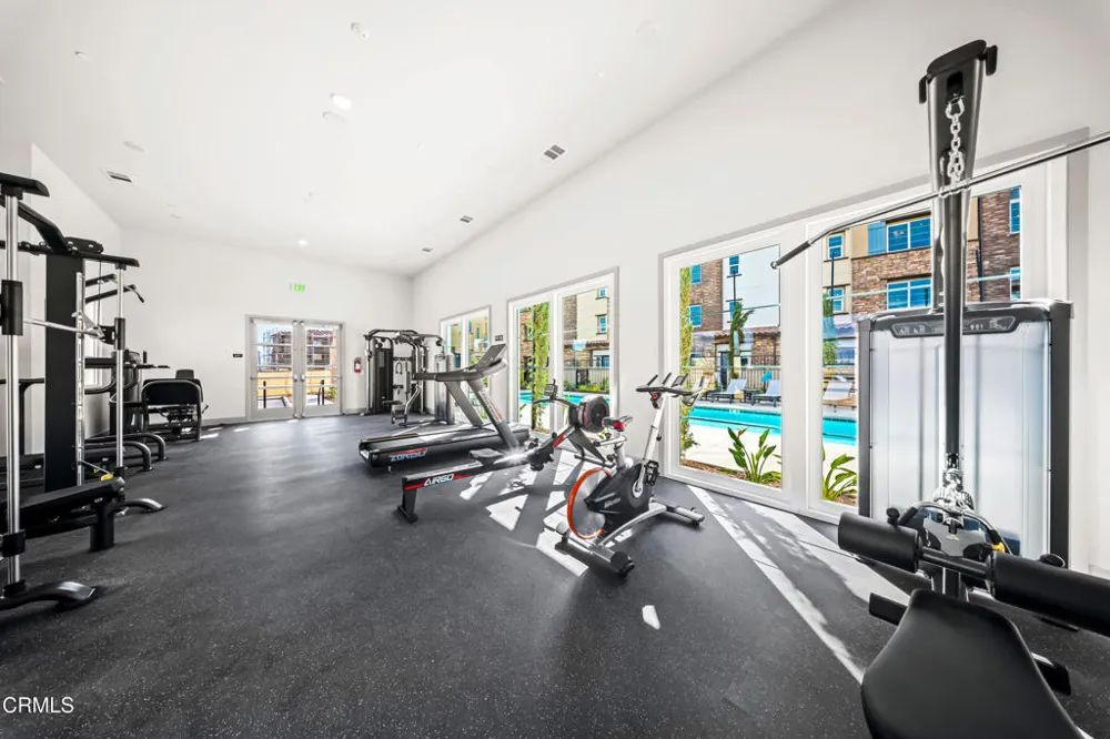 533 Via Vallarta Camarillo, CA 93012