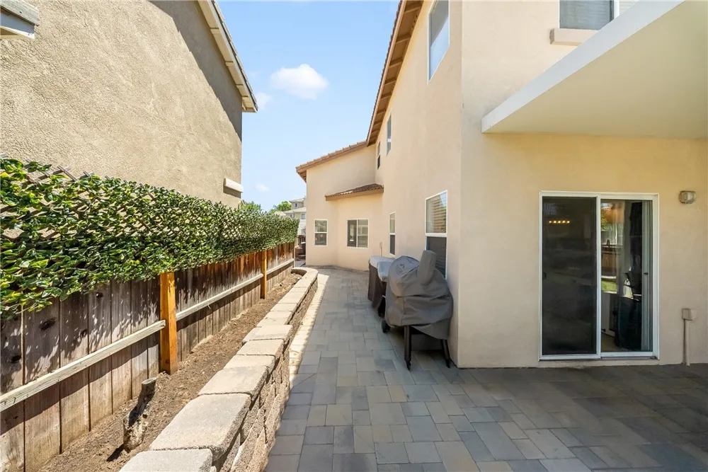 26275 Monticello Way Murrieta, CA 92563