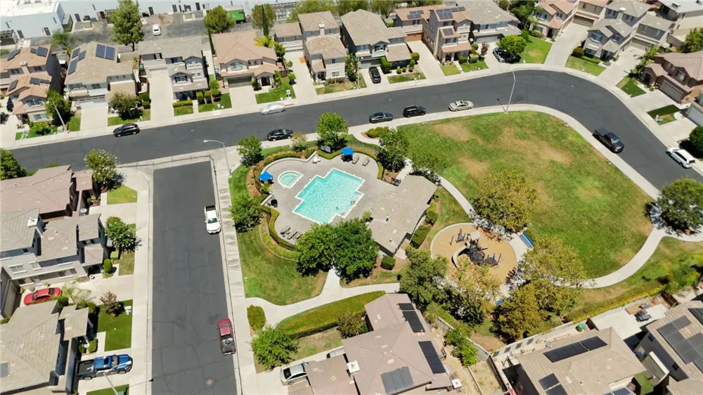 26275 Monticello Way Murrieta, CA 92563