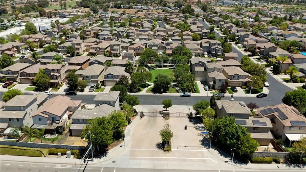 26275 Monticello Way Murrieta, CA 92563