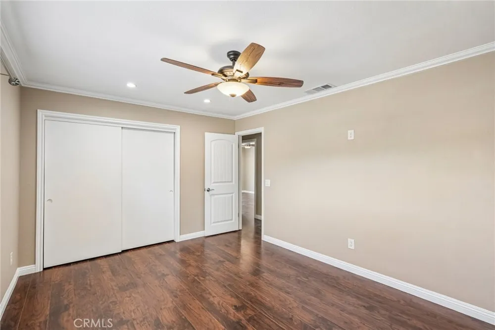 14342 Laurel Riverside, CA 92503