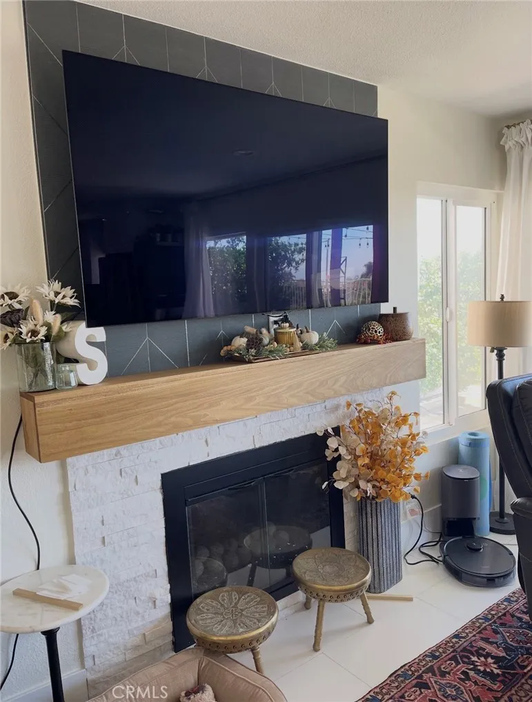17258 Rosy Sky Riverside, CA 92503
