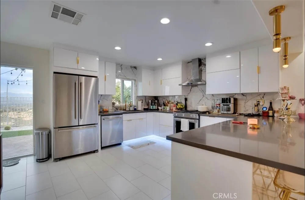 17258 Rosy Sky Riverside, CA 92503