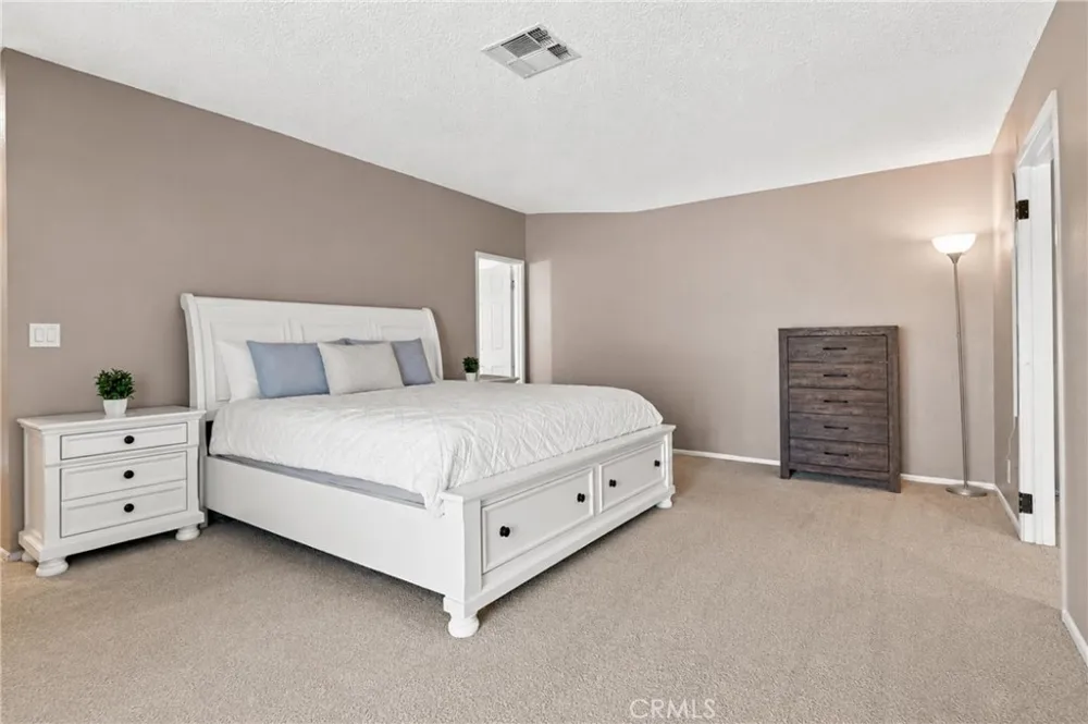 44394 Meadow Grove Hemet, CA 92544