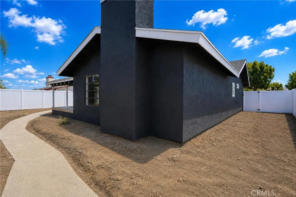 44394 Meadow Grove Hemet, CA 92544