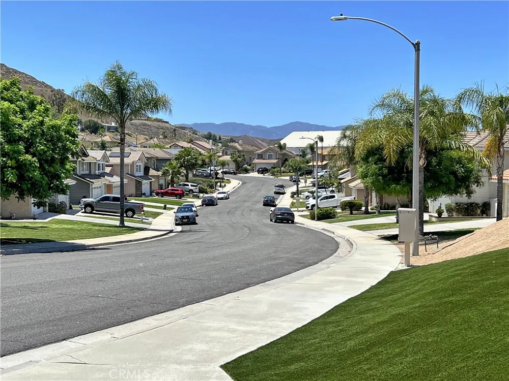 16187 Cousins Riverside, CA 92503