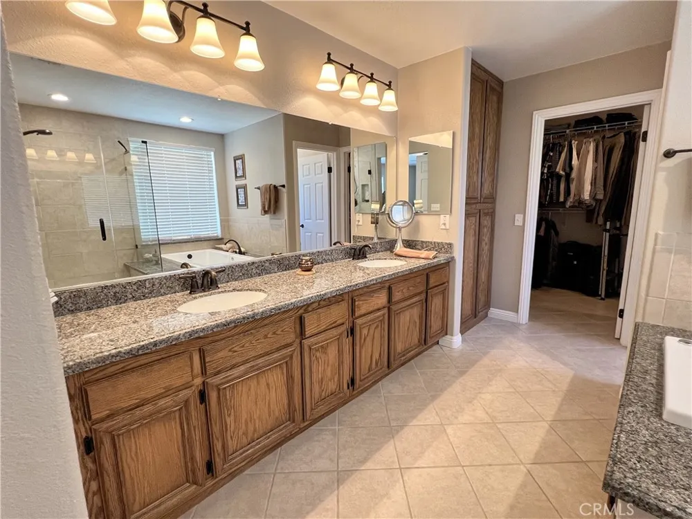 16187 Cousins Riverside, CA 92503