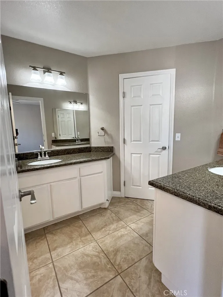 16187 Cousins Riverside, CA 92503