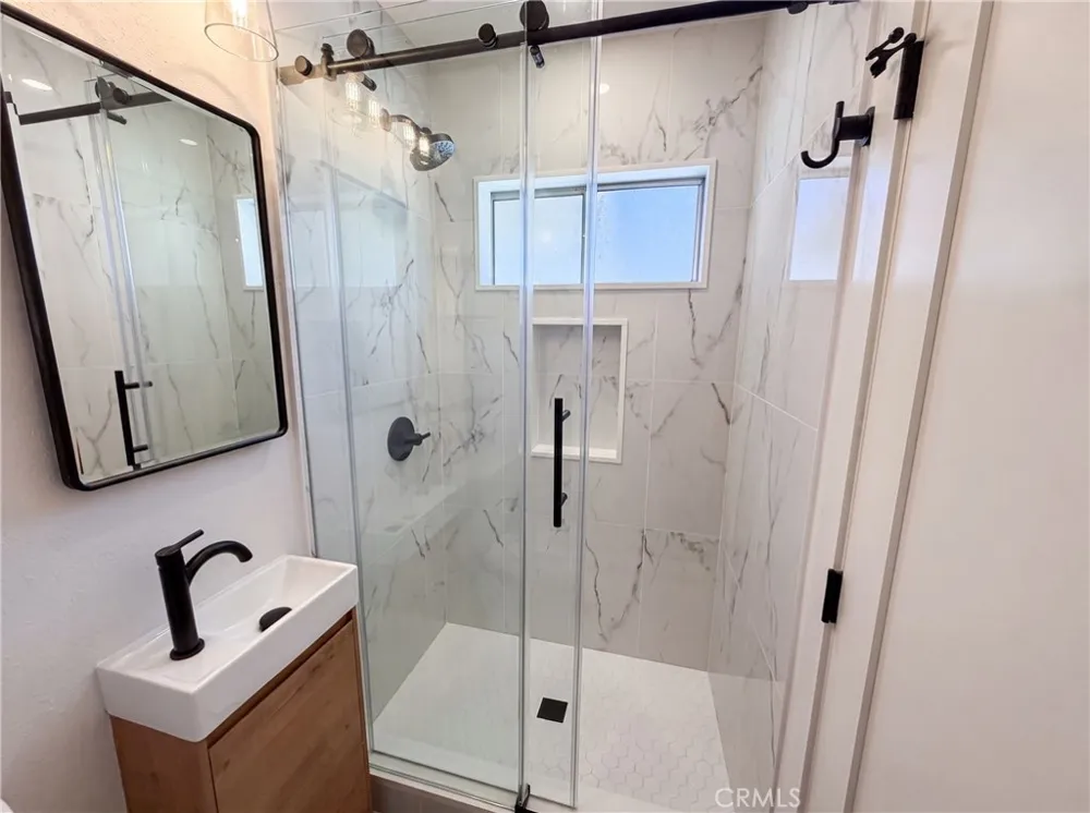 1193 E G Ontario, CA 91764