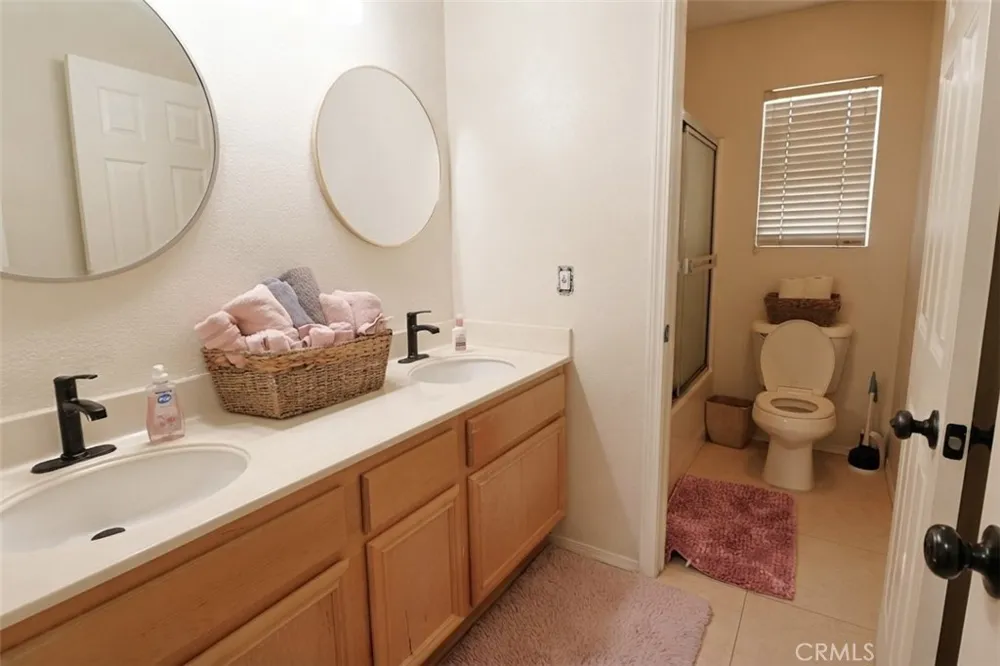 7177 Riverboat Drive Eastvale, CA 91752