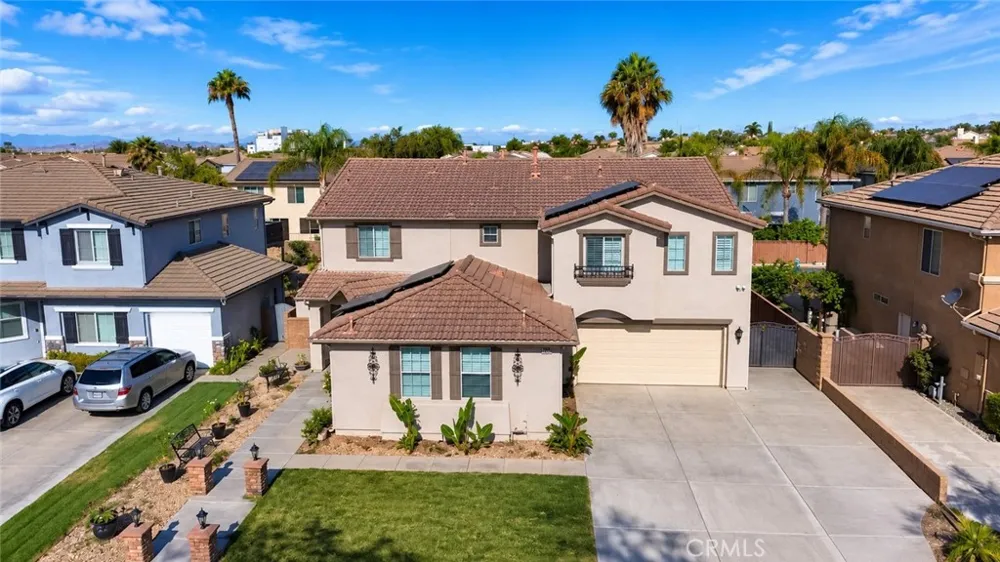 7177 Riverboat Drive Eastvale, CA 91752