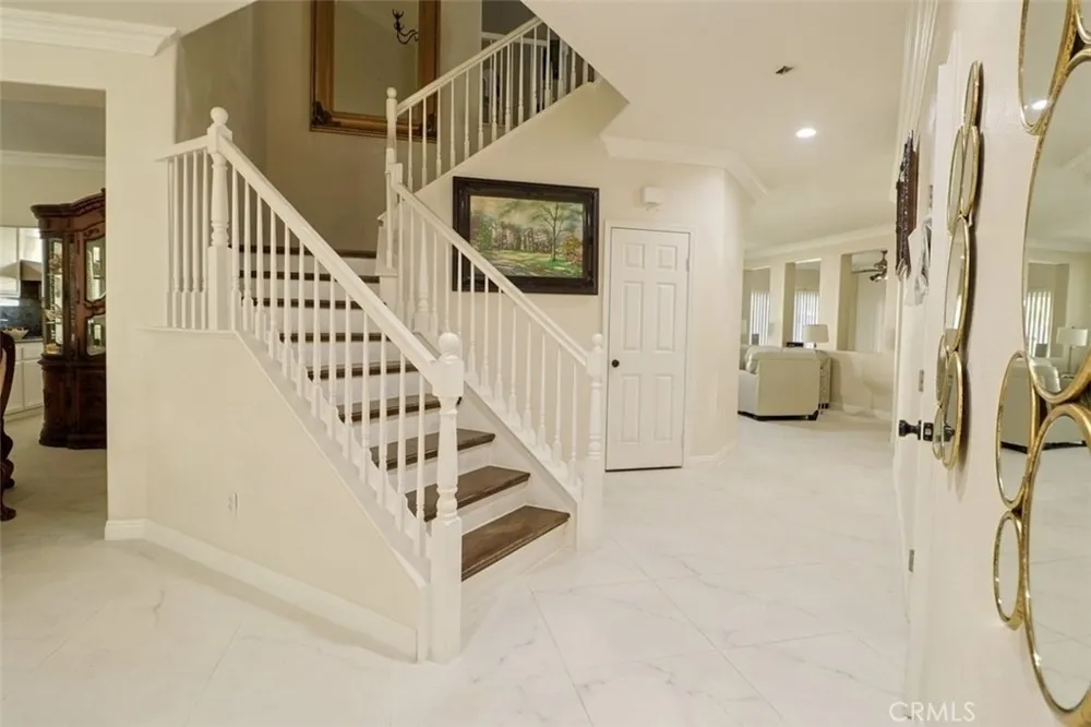 7177 Riverboat Drive Eastvale, CA 91752