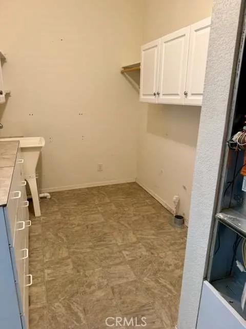 44744 Cornish Hemet, CA 92544