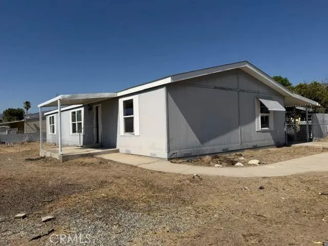 44744 Cornish Hemet, CA 92544